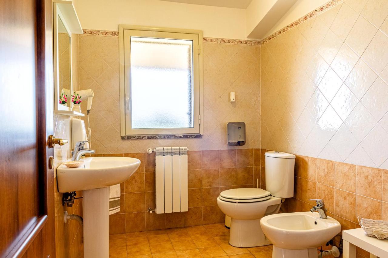 Villetta Mari E Amuri Giardini Naxos Exteriér fotografie