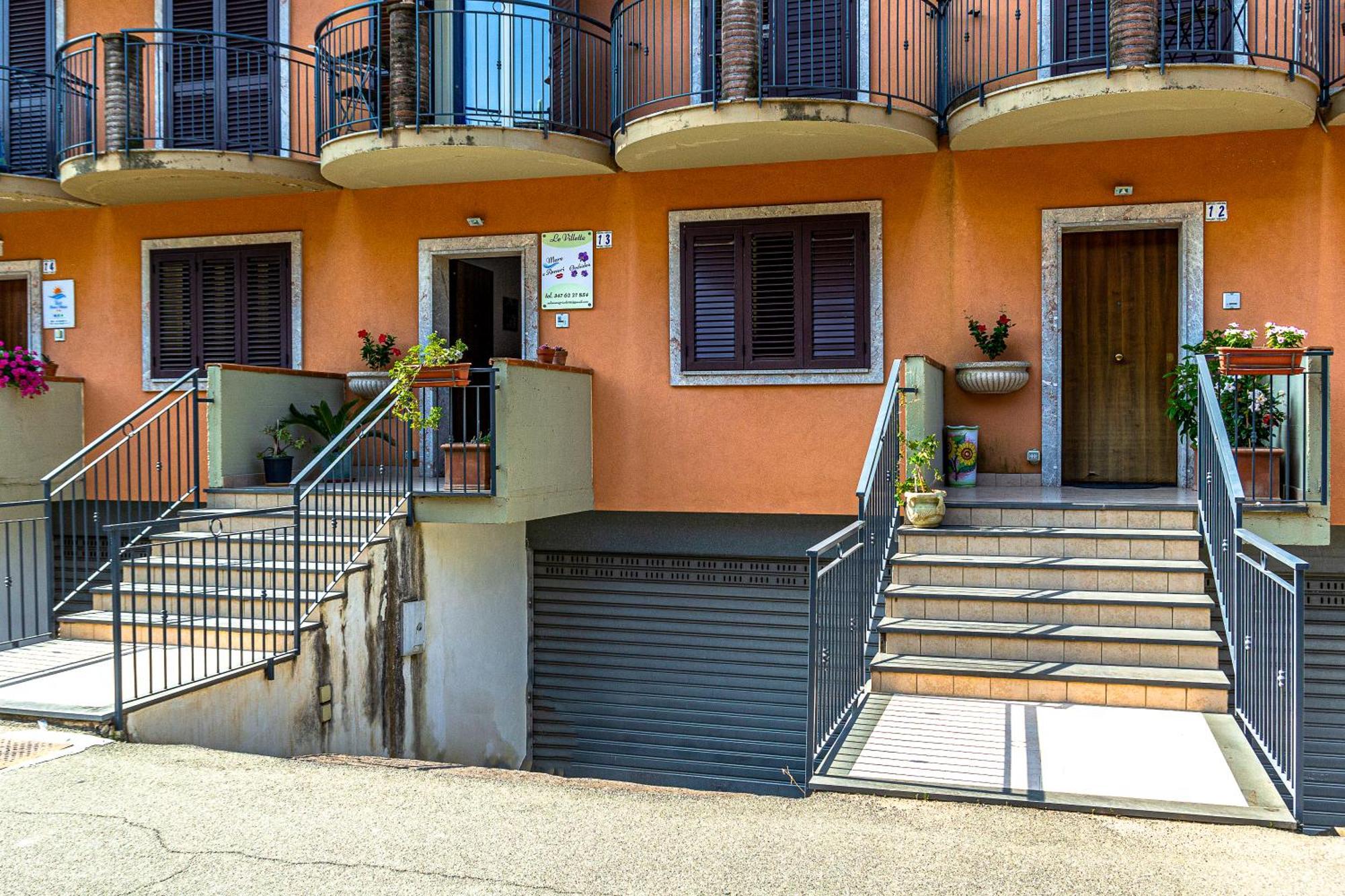 Villetta Mari E Amuri Giardini Naxos Exteriér fotografie
